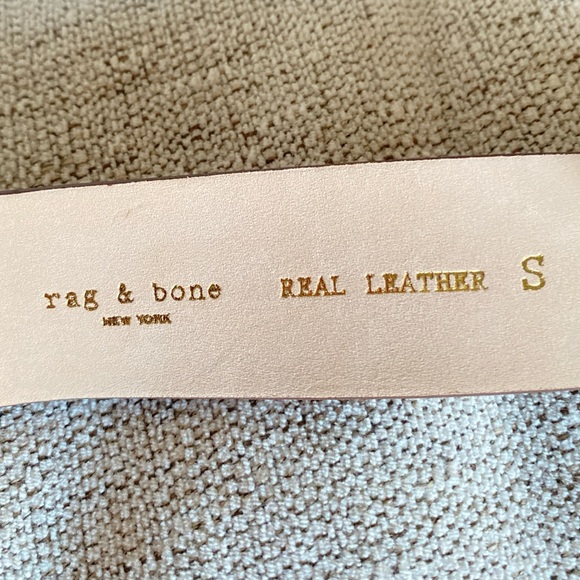rag & bone Rounded Rebound Belt in Pecan Suede Size Small - Picture 9 of 10